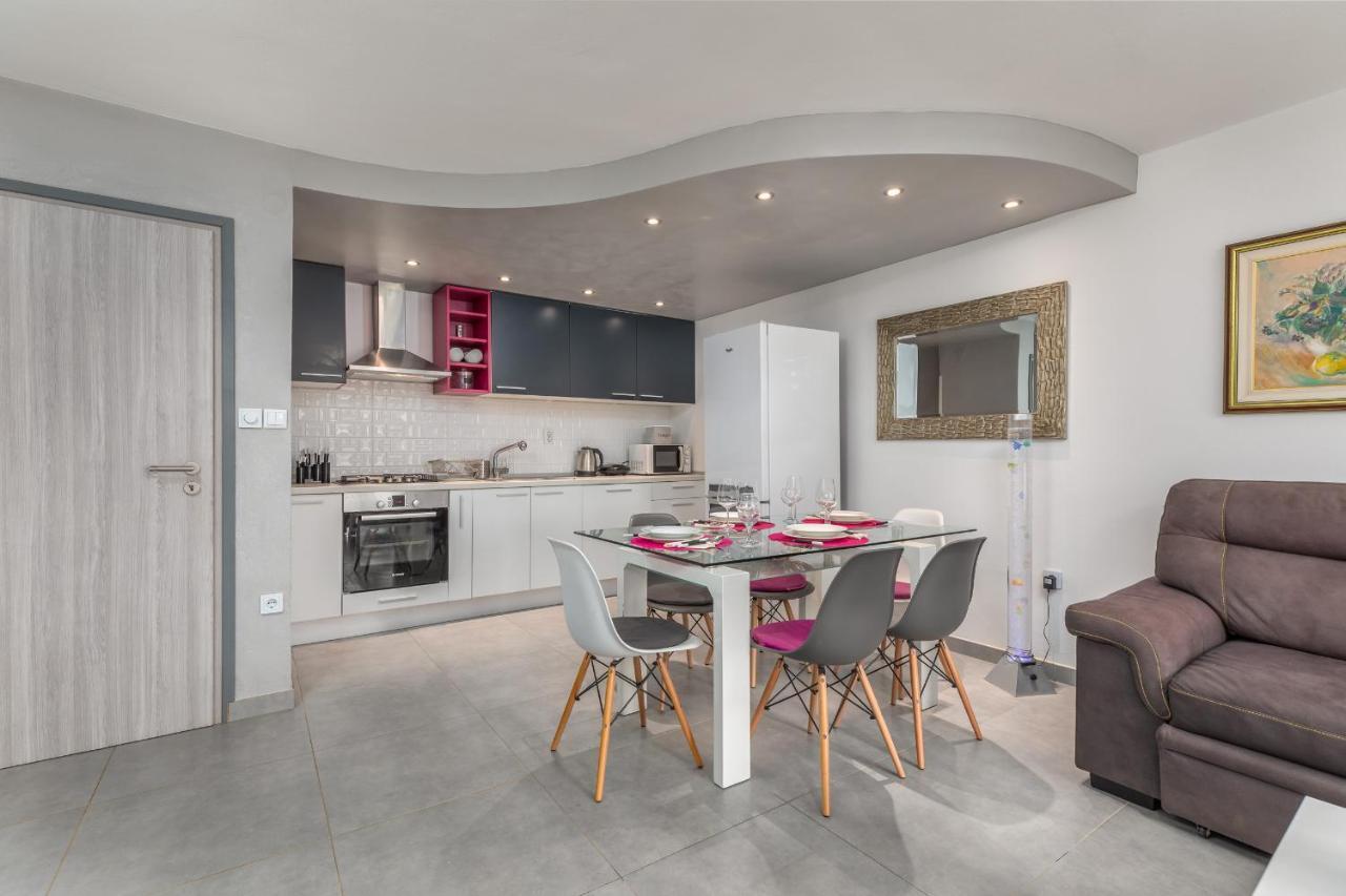 Sweet Apartment Tony بولا المظهر الخارجي الصورة
